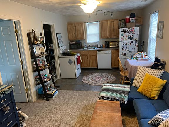 2nd image of 6259 Marmaduke Ave