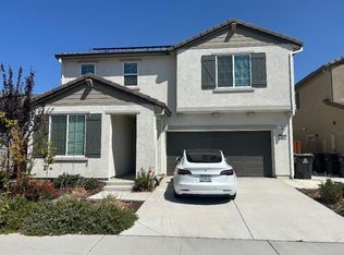 861 Pipit St, Lathrop, CA 95330