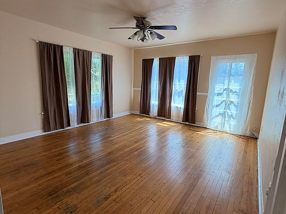5th image of 1811 8th St