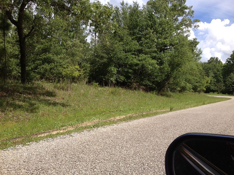2nd image of 1746 Hereford Rd