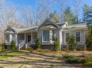 15071 Beacon Ridge Dr, Seneca, SC 29678