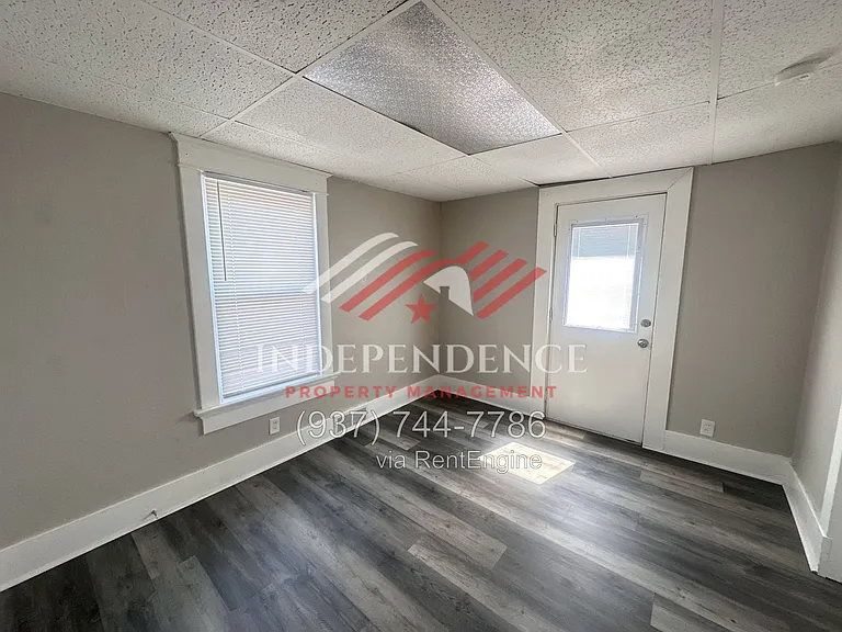 1944 S Smithville Rd — Photo 12