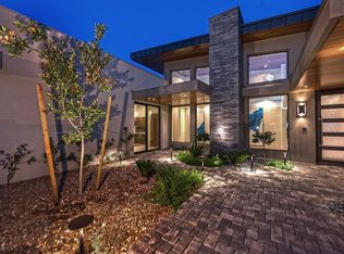 7 Skybird Ct, Las Vegas, NV 89135