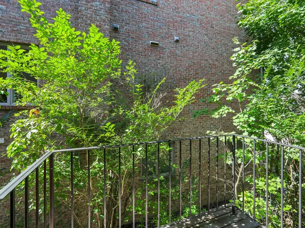 2413 Hammett Avenue image 11 of 26