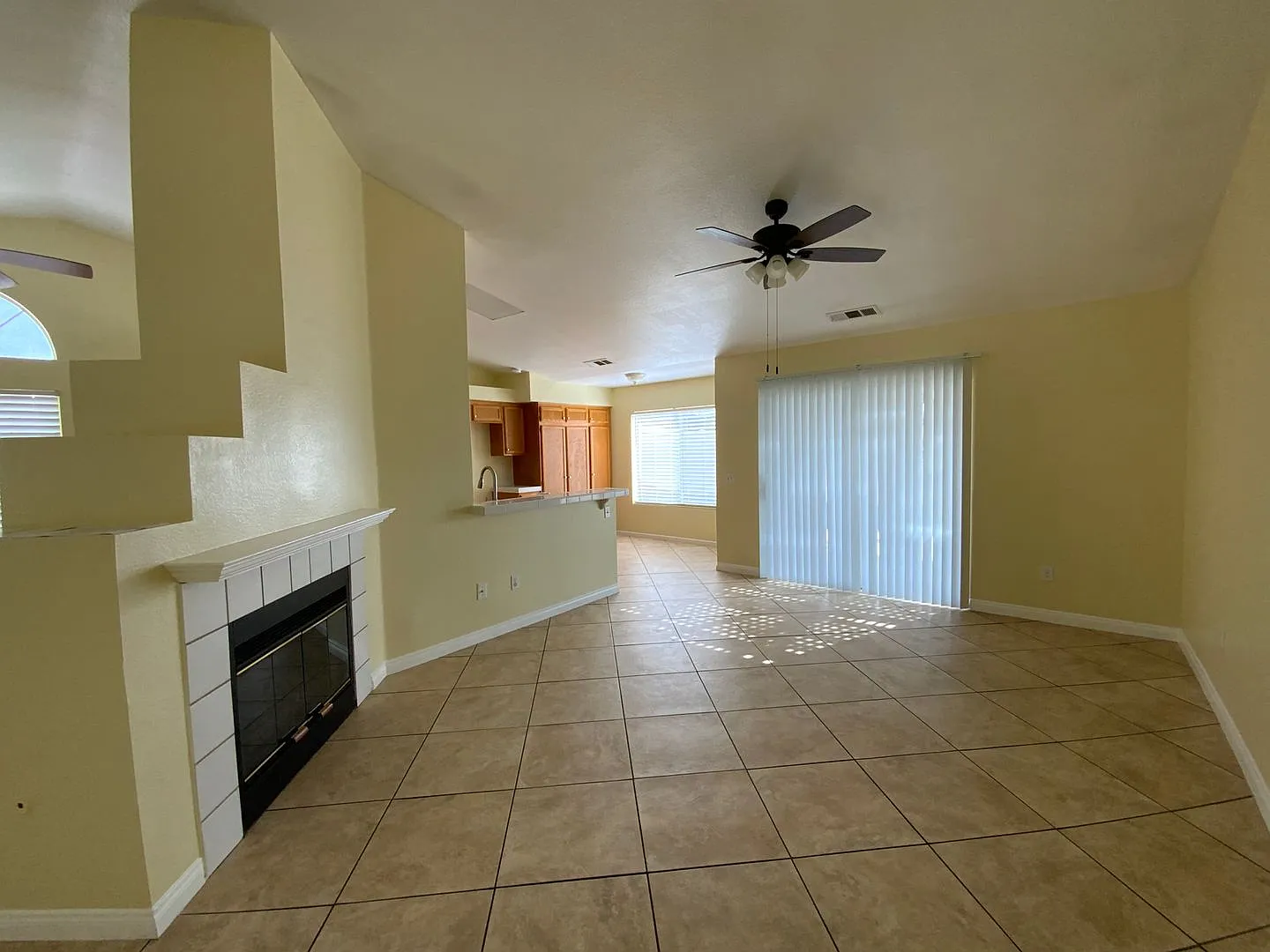 3BD/2BA Single Story Home - Lake Elsinore — Photo 3