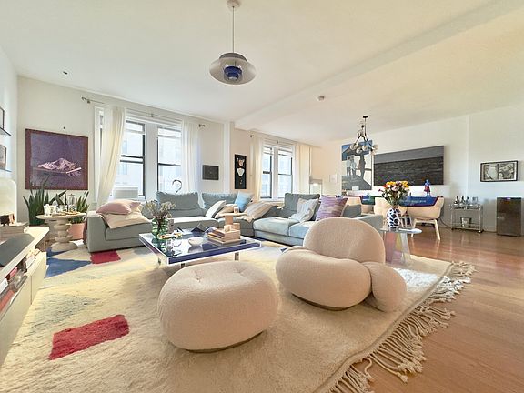 2nd image of 680 W End Ave #6B
