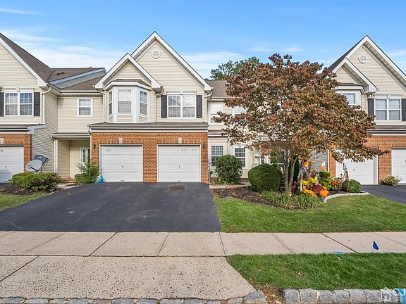 2nd image of 511 Margaret Ct #2311