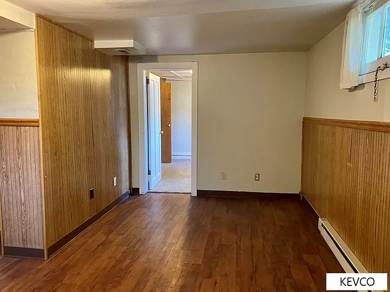 827 Remington St — Photo 5