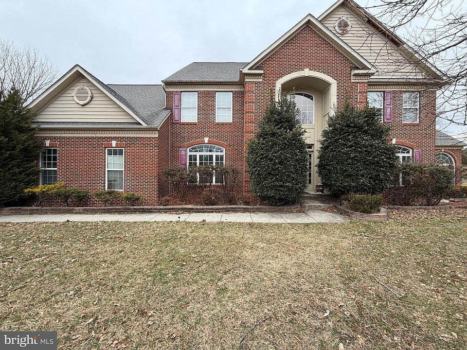 1st image of 12120 Chip Shot Ln