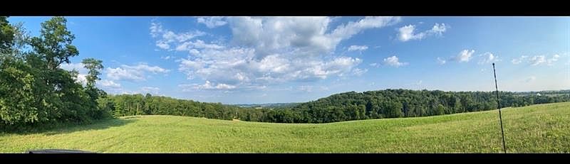 2nd image of 590 Old Hickory Ridge Rd