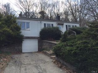 125 River Rd, Shelton, CT 06484