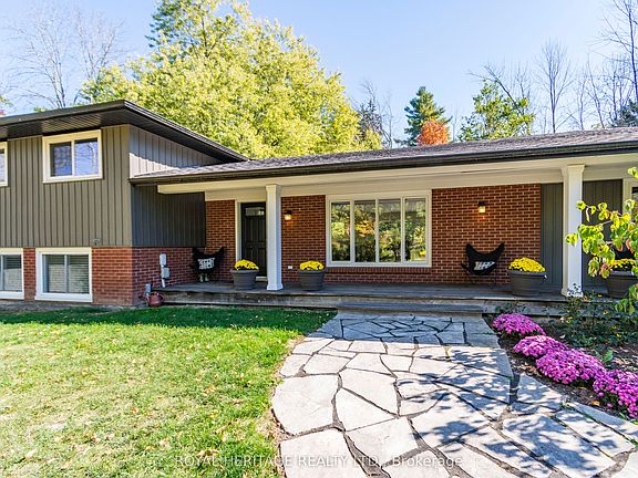 2nd image of 32 Mallory Rd