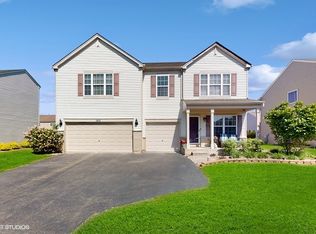 1012 Pineview Dr, Joliet, IL 60432