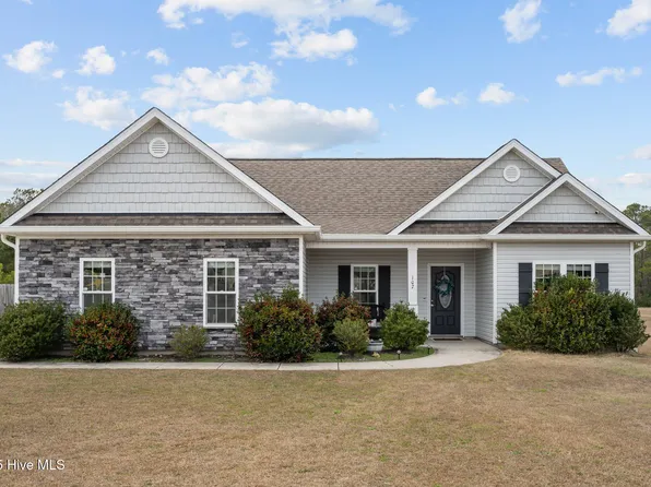 107 Costa Court, Sneads Ferry, NC 28460