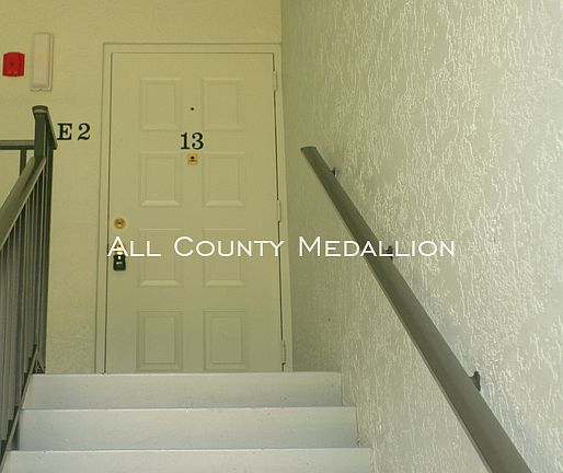 3rd image of 4681 Lakeside Club Blvd APT 13