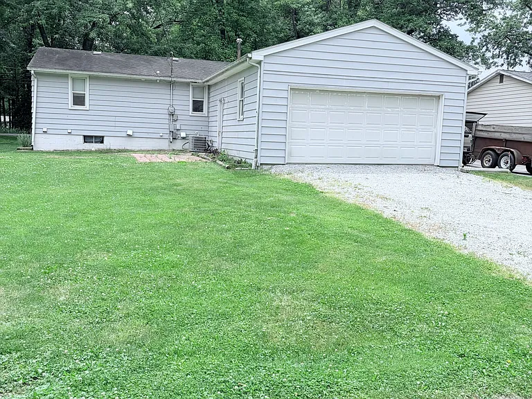 1211 Wooster Rd — Photo 4