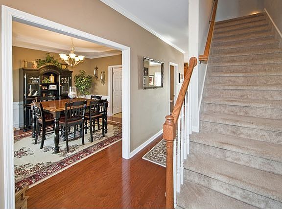 3rd image of 6436 Painter Farm Ln