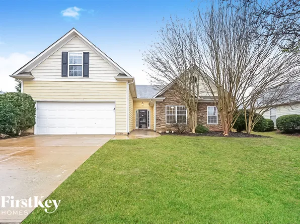 9123 Alden Dr, Locust Grove, GA 30248