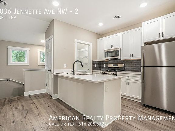4th image of 1036 Jennette Ave NW #2