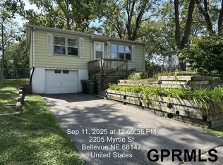 2205 Myrtle St, Bellevue, NE 68147