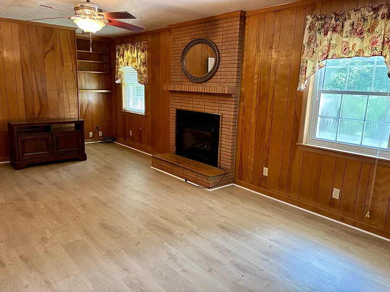 243 Dowd Rd — Photo 7