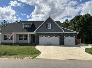 48 Shadybrook Dr, Benson, NC 27504