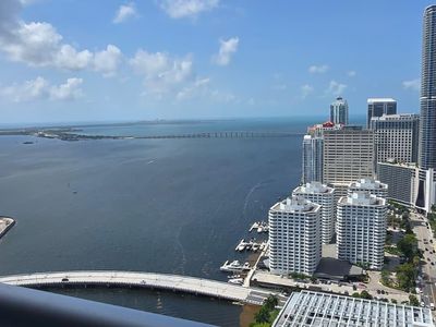 495 Brickell Ave APT 4205, Miami, FL, 33131