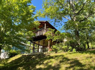 11372 Holiday Shores Dr, Bismarck, MO 63624