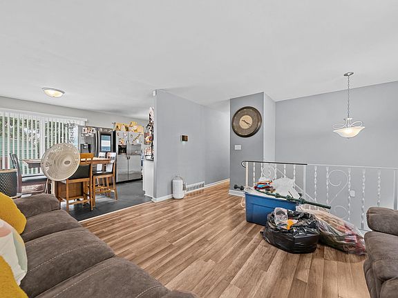 5th image of 4327 Mayflower Ave