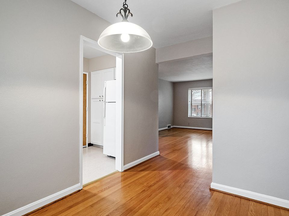 1st image of 6221 Sunshine Dr #C