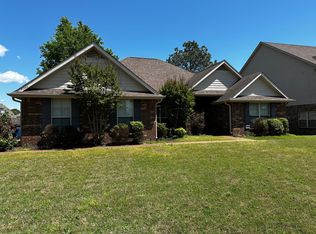 9346 Lorrie Ln, Olive Branch, MS 38654