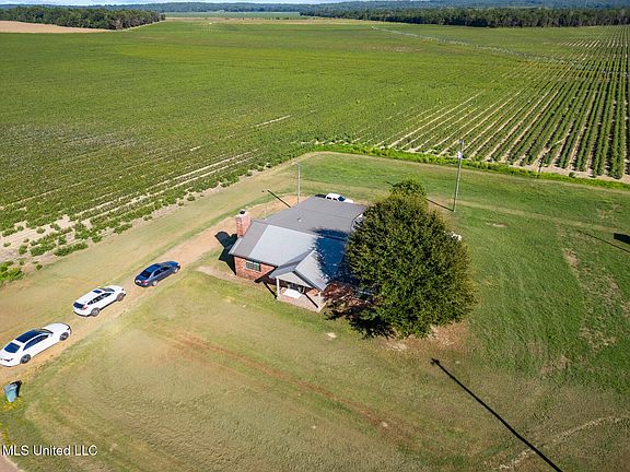 3rd image of 13900 Eagle Bend Rd