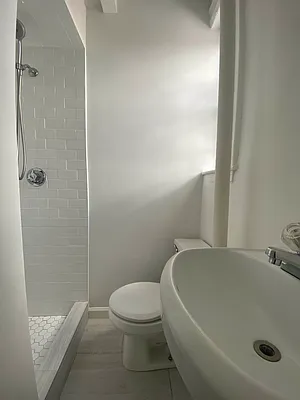 Rented by Bedford 6 Real Estate | media 9