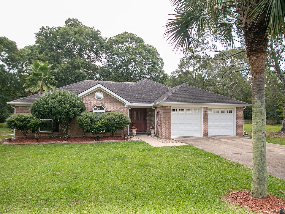 1st image of 17024 Gina Ln