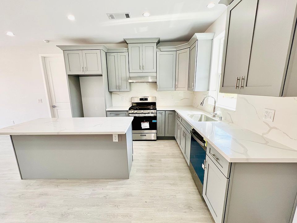 1st image of 3059 E Big Dalton Ave