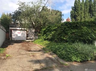 8835 Ashworth Ave N, Seattle, WA 98103