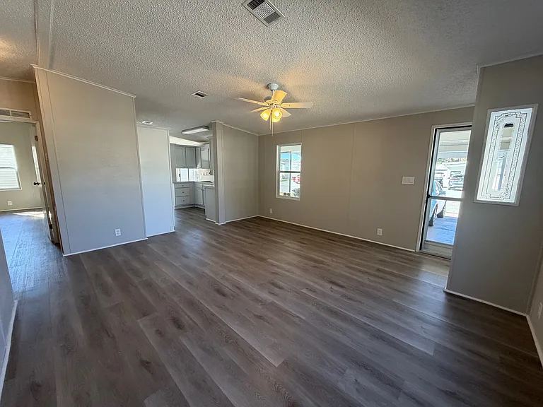 2035 Red Cedar Dr #160 — Photo 6