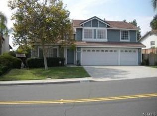 10285 Lake Summit Dr, Moreno Valley, CA 92557