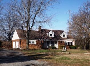 14133 State Route 242, Mc Leansboro, IL 62859