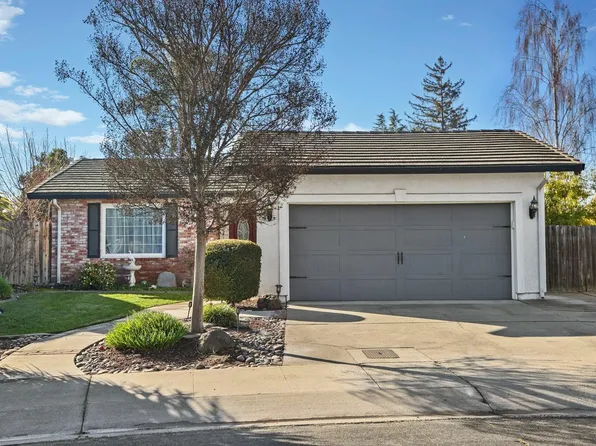 1014 Port Chelsea Cir, Lodi, CA 95240
