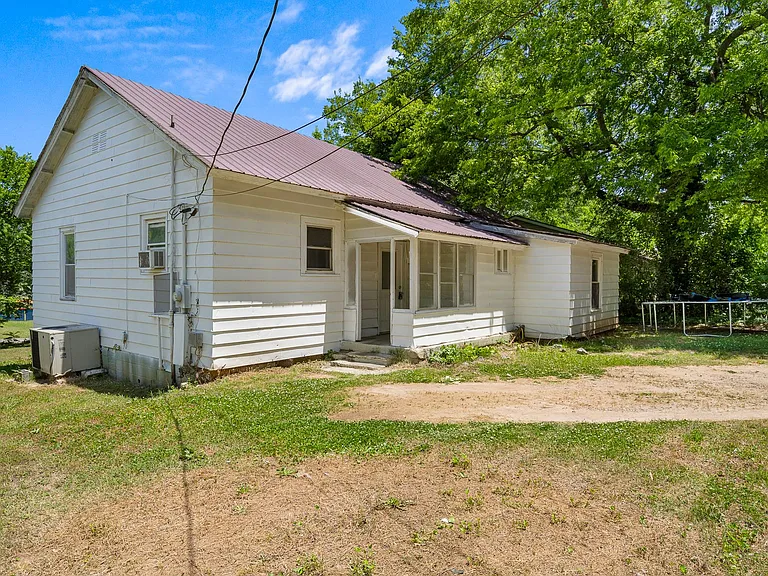 902 Pickens St — Photo 18