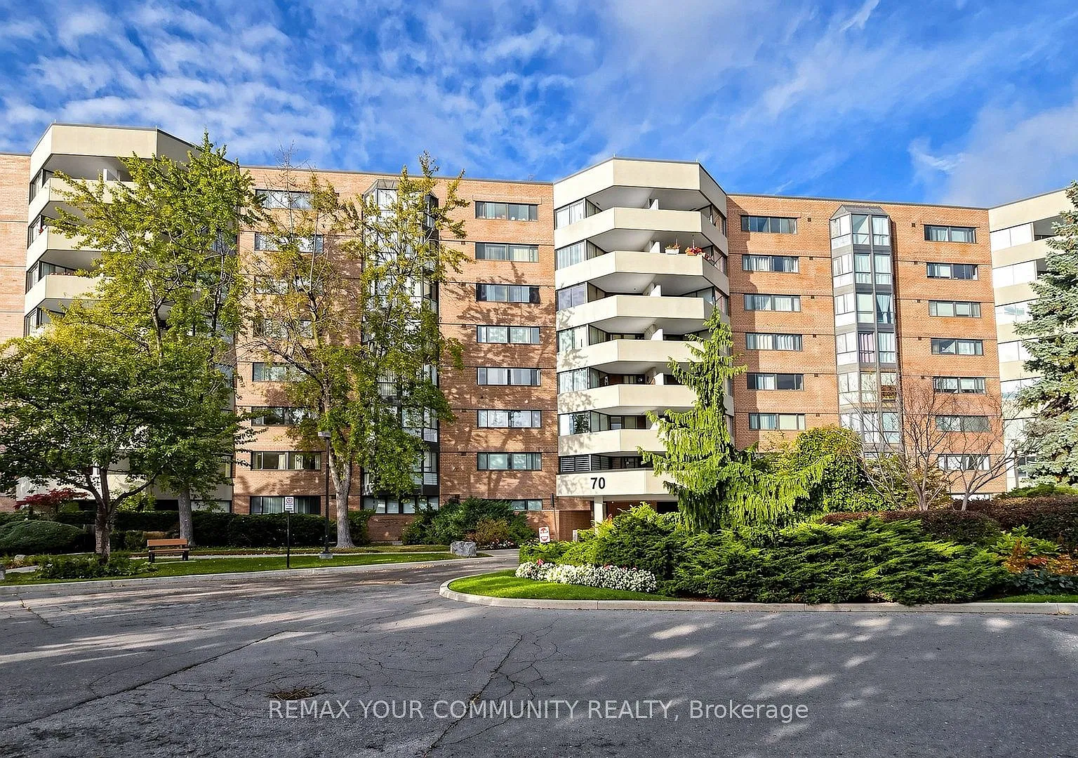 3 bed, $3,500 — Photo 2