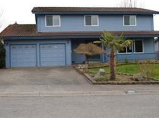 16932 157th Pl SE, Renton, WA 98058