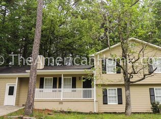 2575 Suncrest Ct, Buford, GA 30519