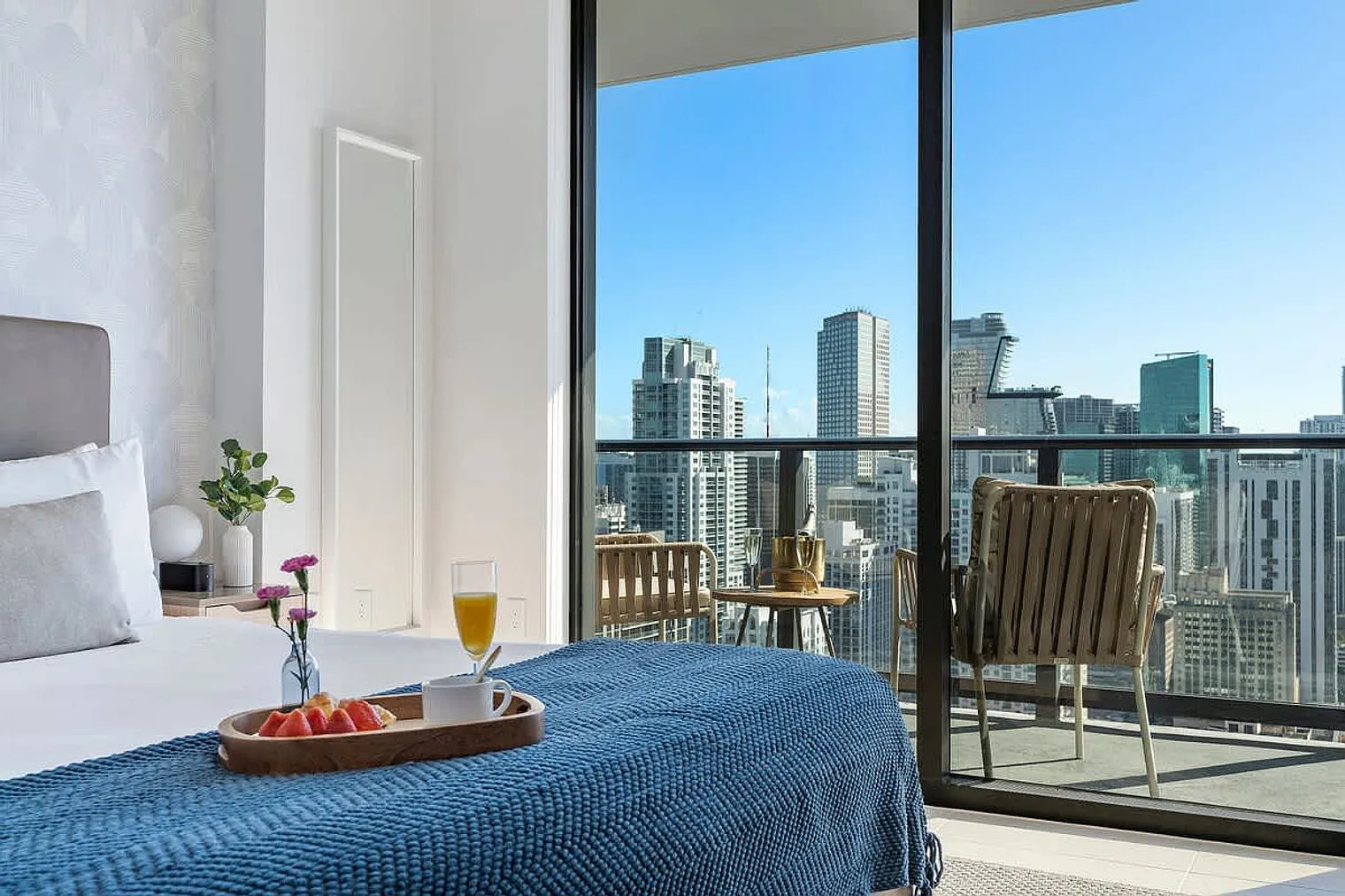 1 bed, 1.0 bath, $6,185 — Photo 4