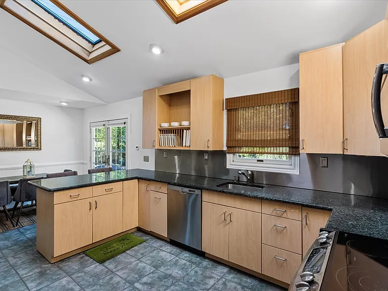 20 Alanson Ln — Photo 19