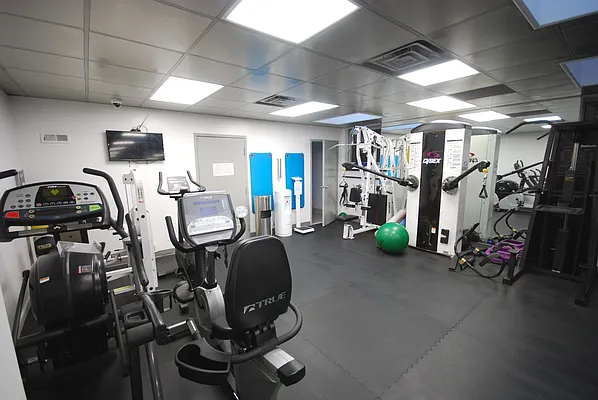 Rented by Luxury Habitat | media 37