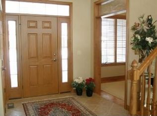 4527 N Watershed Way, Appleton, WI 54913