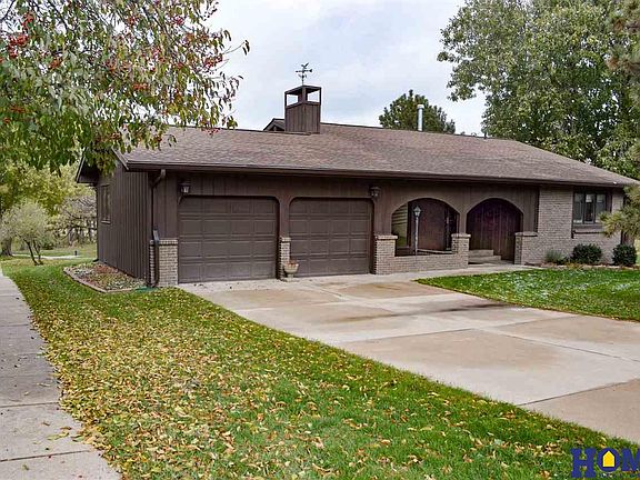 2nd image of 6324 Starling Cir