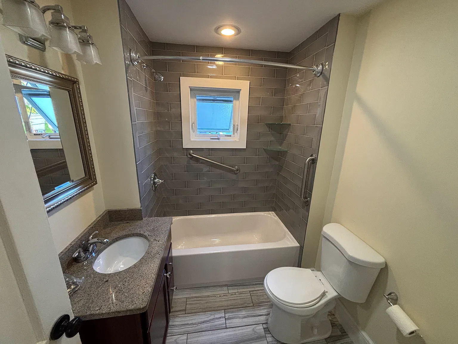 2 bed, 1225 sqft, $2,900 — Photo 4